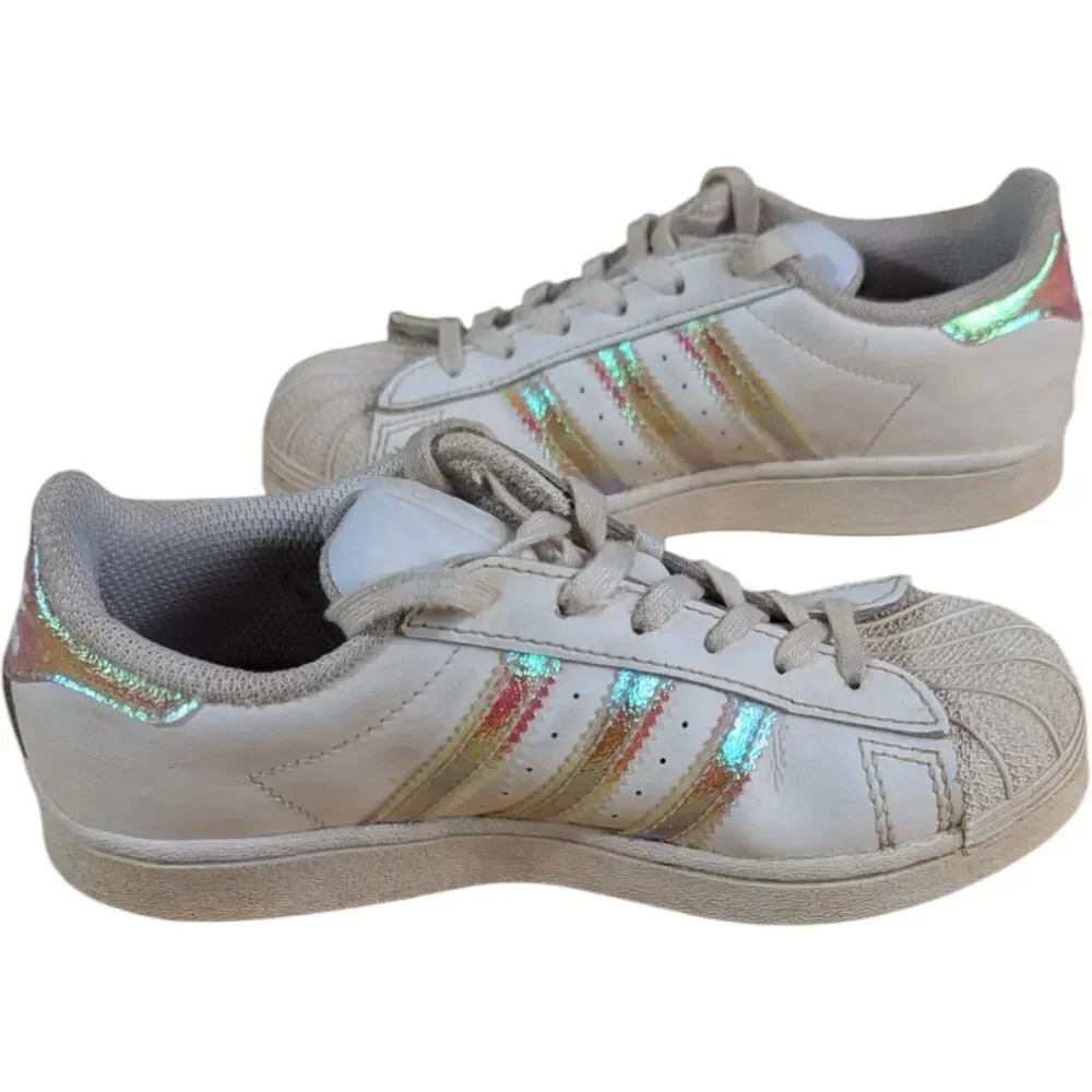 Adidas Girls Superstar Shoes White Size 13K fv3147 Iridiscente Shiny Stripes